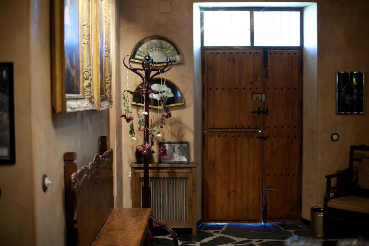 Palacio Viejo De Corchuelas 4*